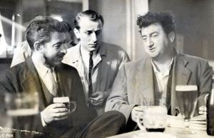 article-2026843-03D065A40000044D-84_634x410