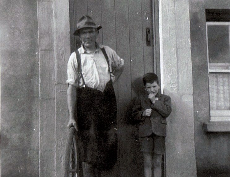 No photo description available.